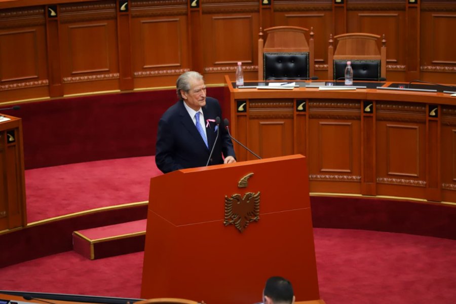 Berisha: Shpallja e karteleve të drogës në Amerikën e Jugut si organizata terroriste, i njëson si të tilla edhe degët shqiptare