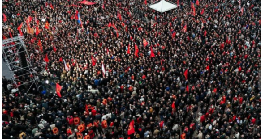 “Faleminderit shqiptarë!” – reagimi i OVL të UÇK-së pas protestës mbarëkombëtare në Tiranë