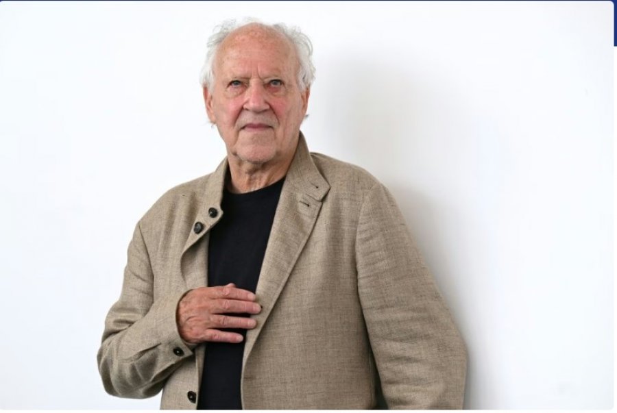 Werner Herzog ka gjysmë milioni ndjekës, por...nuk ka celular