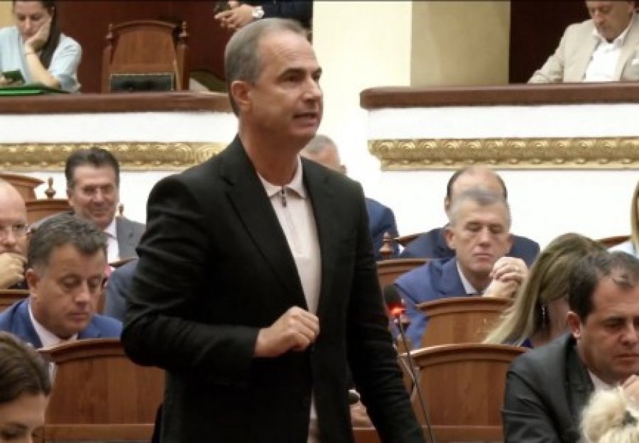 Boçi: Javën që vjen votoni rezolutën për gjenocidin serb!