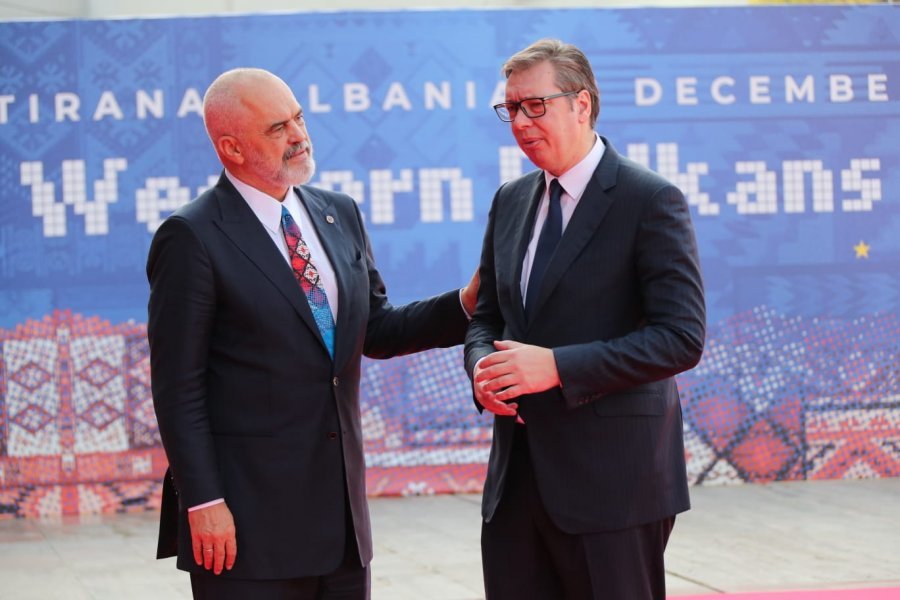 Ja pse Edi Rama është padyshim kryeministri më i mirë që ka pasur Serbia që nga koha e Pashiqit