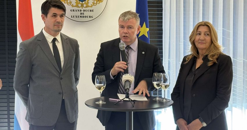Nënshkruhet marrëveshja për skemën e granteve për Arsimin Dual