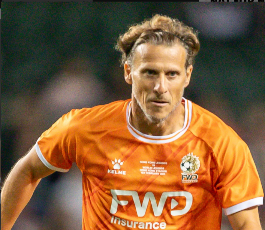 Diego Forlan në spital pas një dëmtimi të rëndë, tri brinjë të thyera dhe mushkëri e dëmtuar
