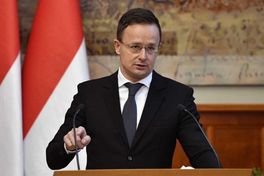 ‘Ditë të rënda po vijnë’, ministri i jashtëm hungarez arrin në Uashington