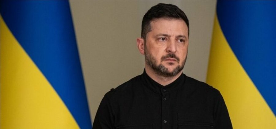 Zelensky paraqet në parlament projektligje për zgjatjen e gjendjes ushtarake dhe mobilizimin në Ukrainë