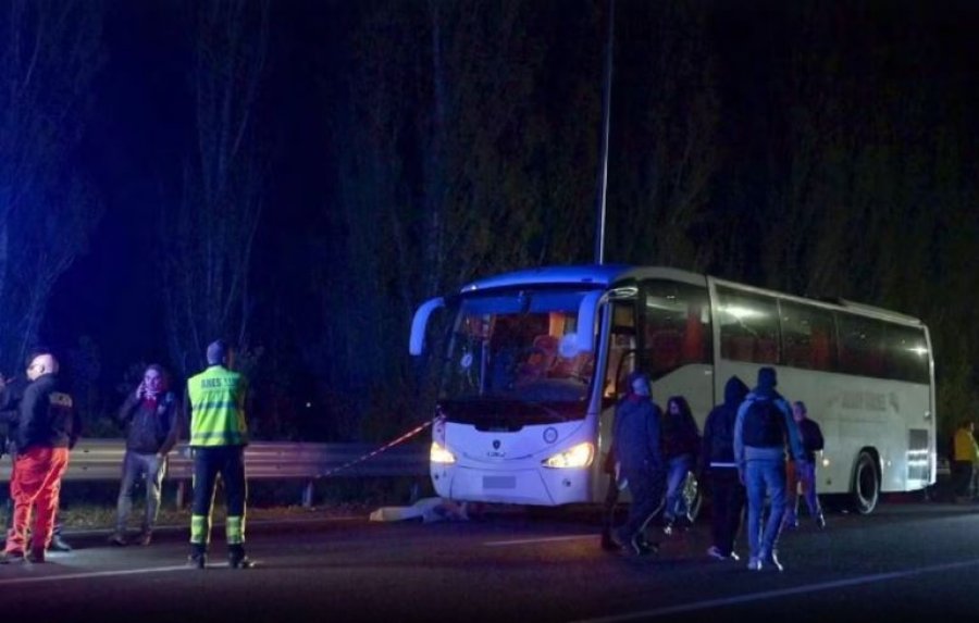 Sulmi ndaj autobusit, rrëfimi tronditës i tifozëve: U përpoqëm me çdo mënyrë ta shpëtonim Raffaelen