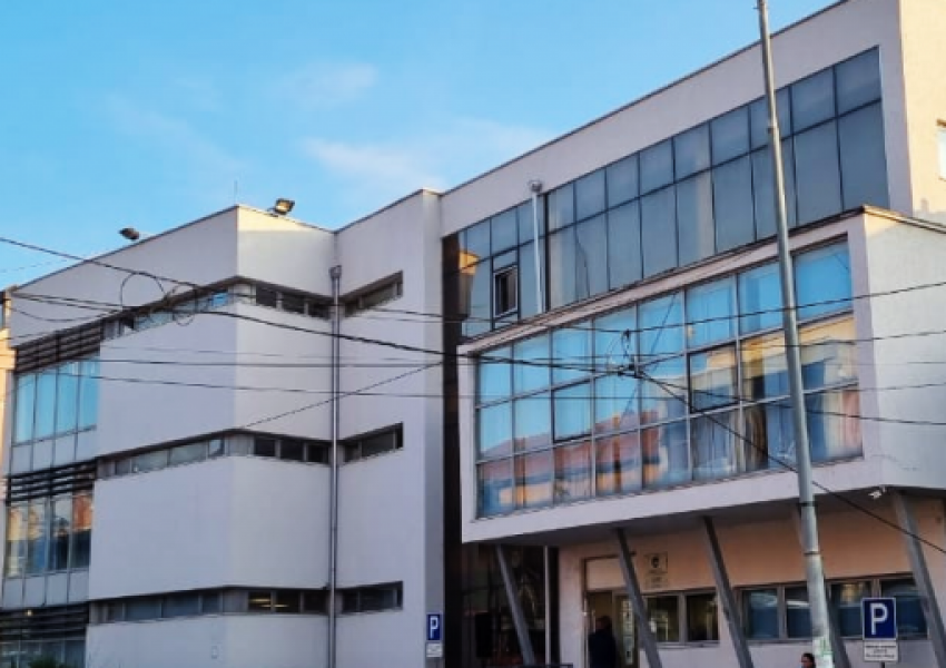 Aktakuza ndaj shtetasit turk që qëlloi për vdekje me thikë vajzën 15 vjeçe, Prokuroria jep detaje tronditëse