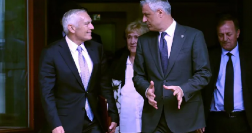 Gjenerali Wesley Clark konfirmohet zyrtarisht si dëshmitari i fundit i mbrojtjes së Thaçit