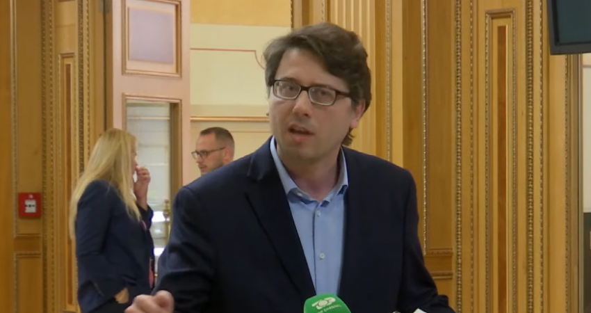 Murati: Ndoshta në të kaluarën ka qenë më i lehtë bashkëpunimi përmes ryshfeteve e pozitave në Ambasada