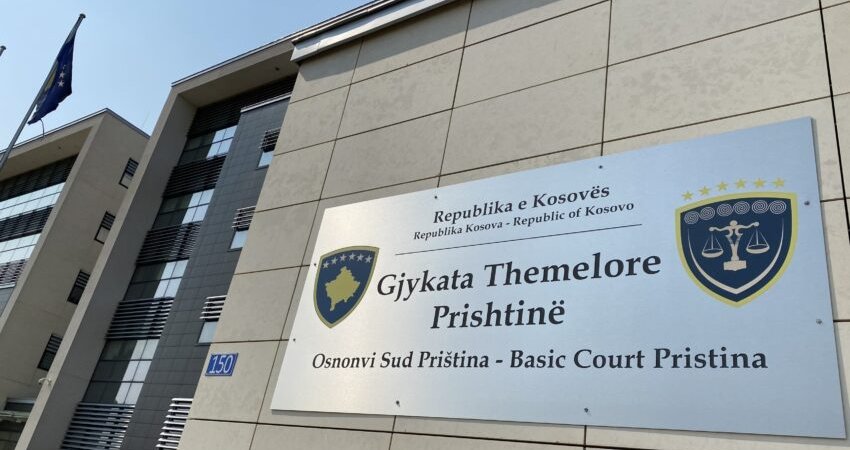 Me kërkesë të avokatit, anulohet seanca për vrasjen në Dumnicë të Podujevës