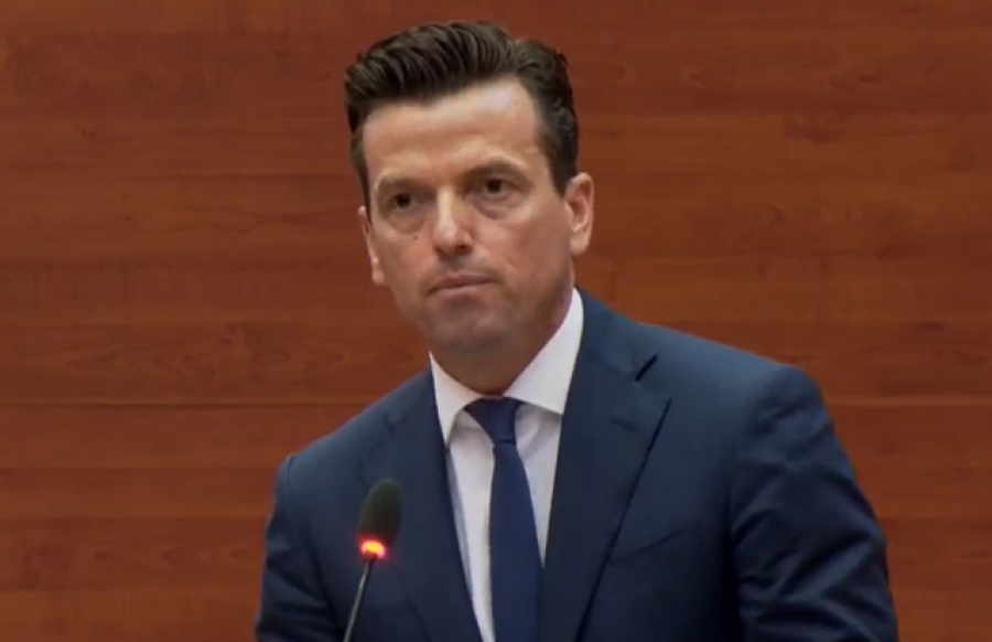 ‘Balluku nën hetim për korrupsion, 90% e mediave s’e dhanë, se i paguani!’, Shehaj - Ballës: O Taulant, ku i gjeni lekët?