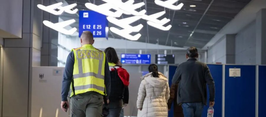 Gjermania rrit ndjeshëm numrin e dëbimeve të emigrantëve, ja shtetet ku janë deportuar shumica e tyre 