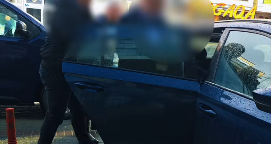 VIDEO/ Dalin pamjet e arrestimit të prokurorit