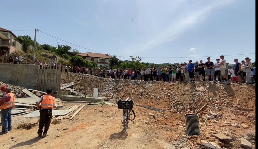 'Protestë për mungesën e shpronësimeve'/ Banorët e Gurrasit: Na morën tokat pa asnjë kompensim