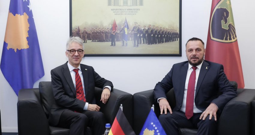Rudolph dhe Maqedonci flasin për kapacitetet aktuale të FSK-së