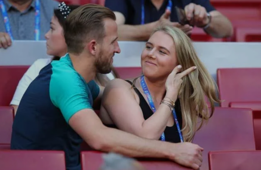 Kane, mes rekordit të Shearer dhe tundimit për t’u kthyer te Tottenhami, Bayerni luan ‘kartën’...
