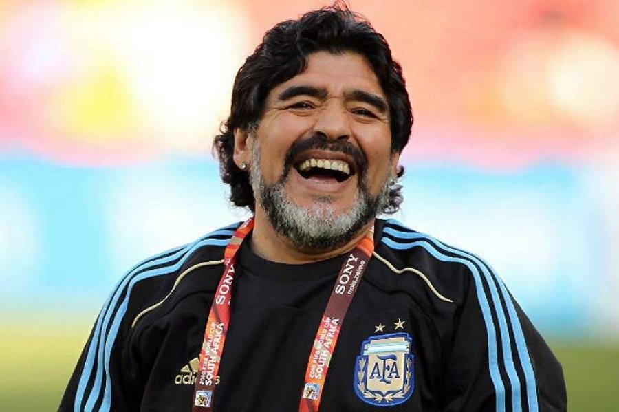 Argjentina përkujton ditëlindjen e Maradonës: Një ‘dashuri e përjetshme’