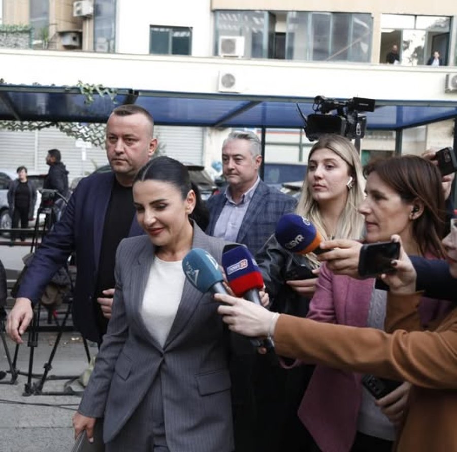 Tabaku: SPAK merr të pandehur Belinda Ballukun, opozita kërkon dorëheqjen e menjëhershme!