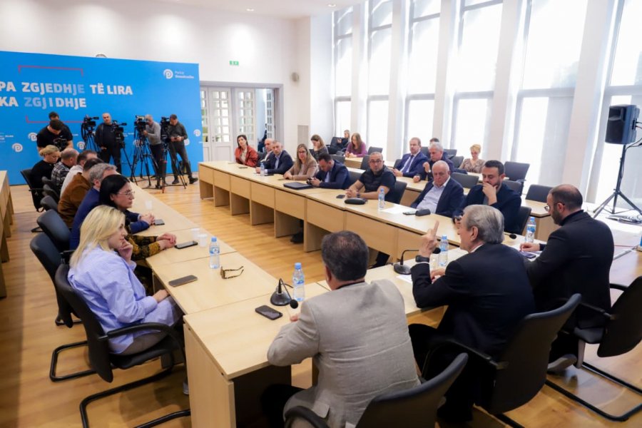 Berisha: U them socialistëve se, nuk është gjë Lubia se ç’do jetë Linda për ju