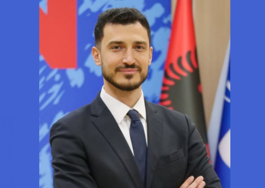 Marrëdhënia midis denoncimit - kritikës dhe ndërtimit - propozimit