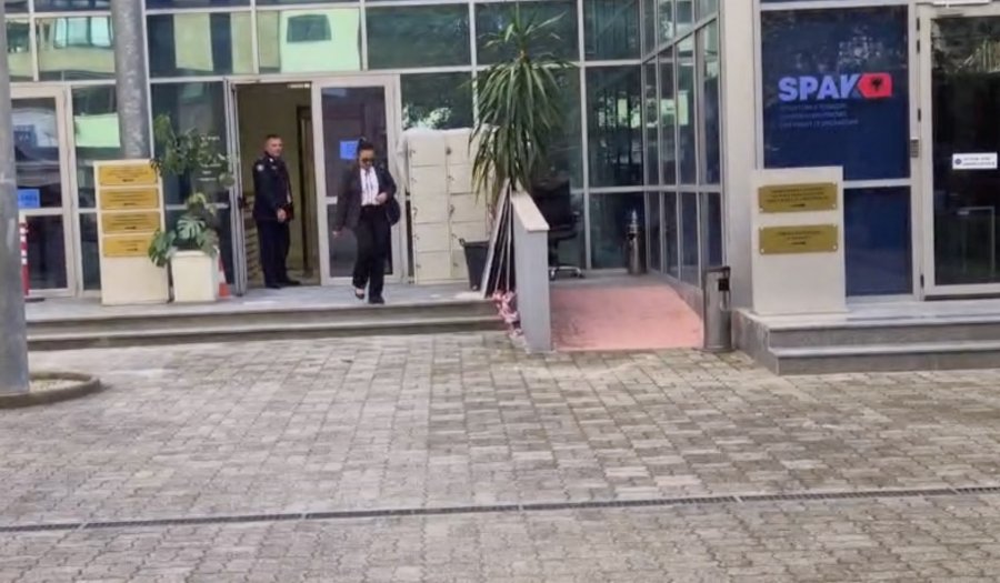 Çuarja e Pamela Qirkos për çështjen ‘Belinda’/ A po tentohet përjashtimi i prokurorit Prençi nga dosja. Ja arsyeja