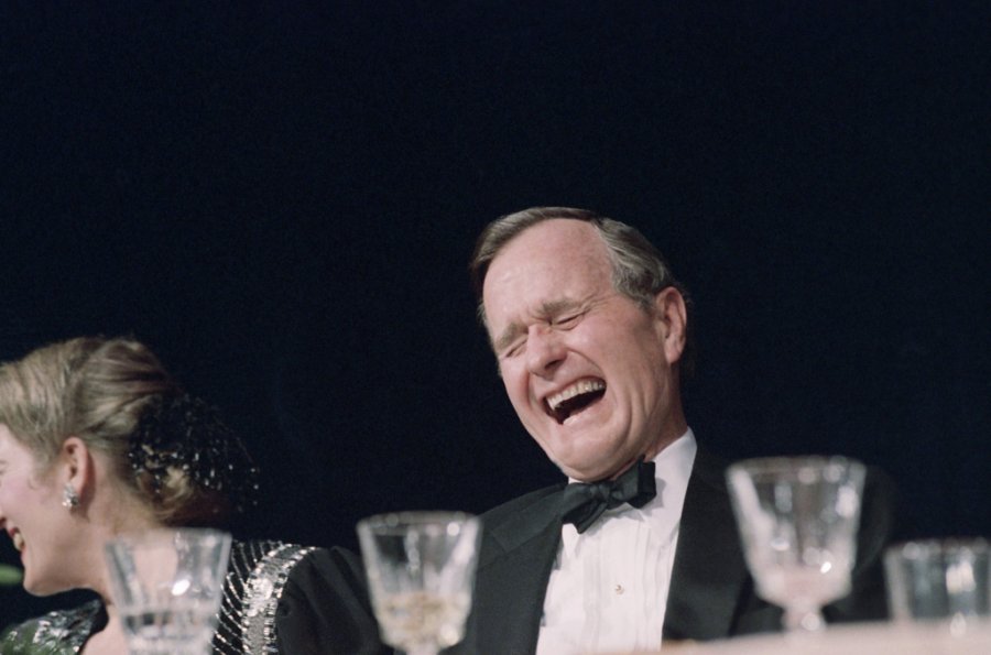 Festo si në 1989-ën: Republikanizmi i ri bushian i Donald Trump-it