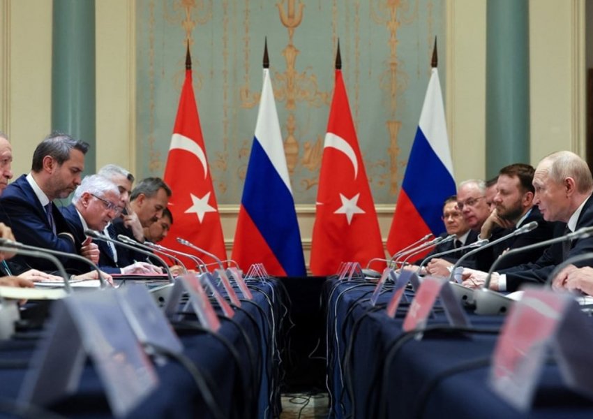 Erdogan zbulon bisedat me Zelenskyn dhe Putin: Nuk janë gati për një takim ‘kokë më kokë’