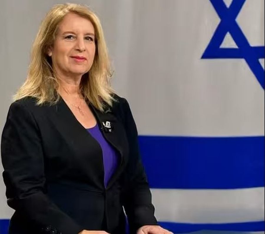 Ambasadorja e Izraelit në Shqipëri: Mos gënjeni që protestoni për Gazën, pse nuk marshoni për myslimanët?