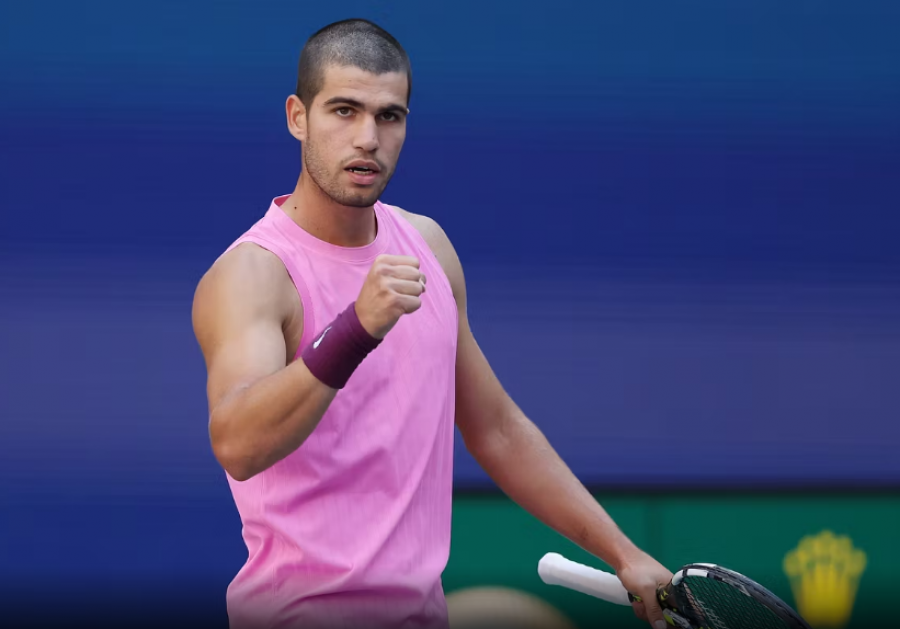 US Open/ Carlos Alcaraz pa mëshirë ndaj Lehecka-s, siguron gjysmëfinalen
