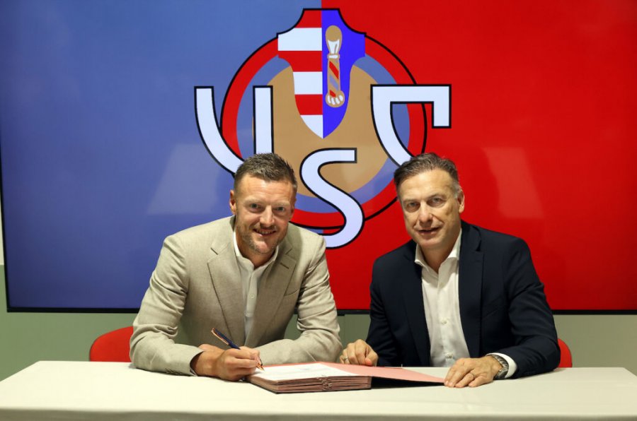 Jamie Vardy prezantohet te klubi që po surprizon në Seria A