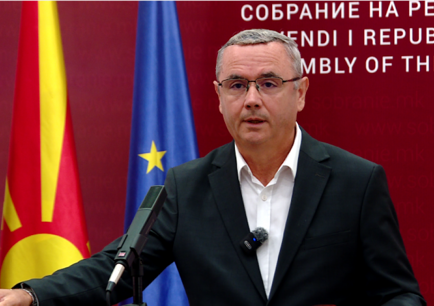VMRO-DPMNE kërkoi seancë të jashtëzakonshme, Rexhepi: S’do ta thërras Komisionin e ASK-së, s’kam certifikatë sigurie!