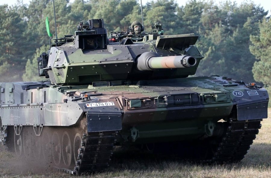 ‘Ethet e luftës’ armatosin edhe Çekinë, Praga porosit 44 tanke gjermane Leopard 2A8