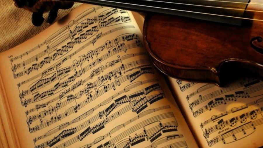 Muzika klasike përmirëson gjumin dhe ul ankthin?