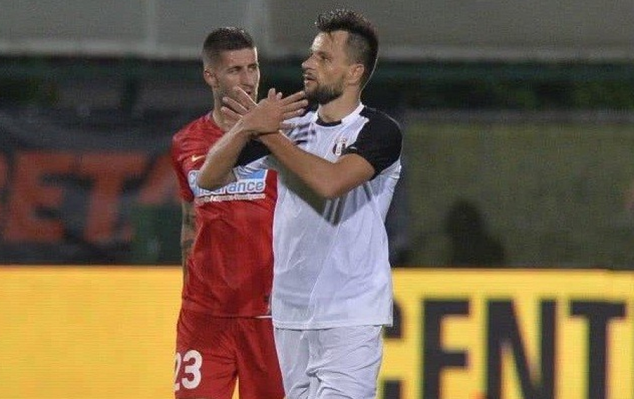 Ish-sulmuesi i Kombëtares e mbyll përfundimisht me klubin rumun