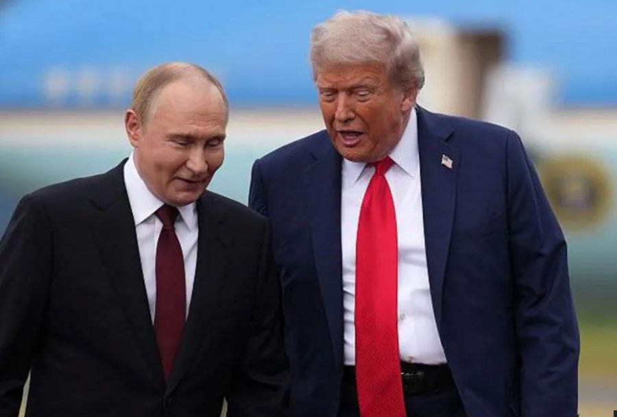 Donald Trump i zhgënjyer me Putin: Lufta pa kuptim! Zelensky: Rusia po dislokon trupa të reja 