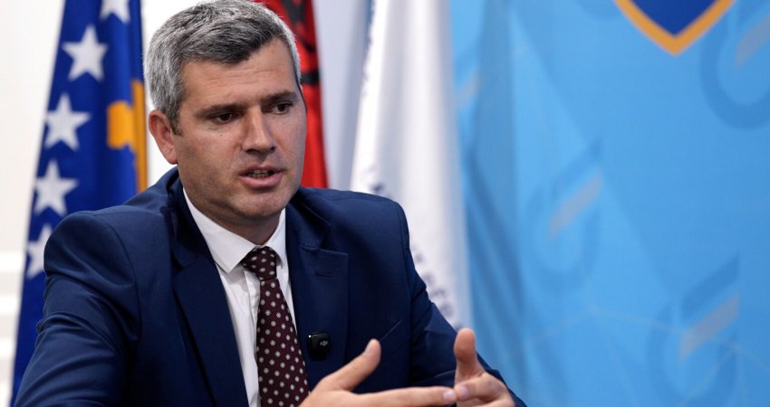 Paralajmërimi i ZRRE’së: Çmimi i rrymës mund të rritet ose të zbritet në dhjetor