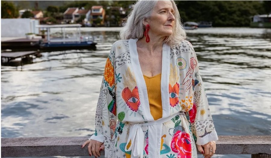 Si po e ripërcaktojnë gratë mbi 50 vjeç udhëtimin solo përmes kulturës, lidhjes dhe qëllimit
