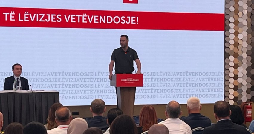 Konjufca ia lë fajin opozitës dhe Kushtetueses: Krizat institucionale nuk vijnë nga qielli
