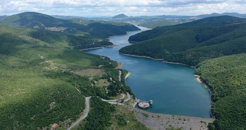 IKSHPK apelon sërish qytetarët të mos e përdorin për pije ujin e Badocit, shkak mangani