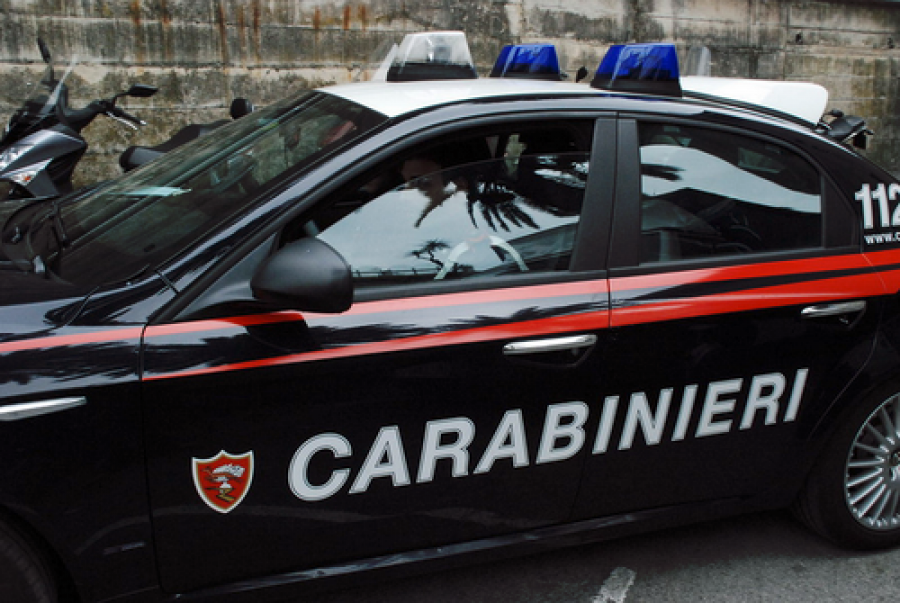 Ditën pronar e menaxher restoranti, natën trafikant droge: Arrestohet 30-vjeçari shqiptar, qeni zbuloi heroinën poshtë lavamanit