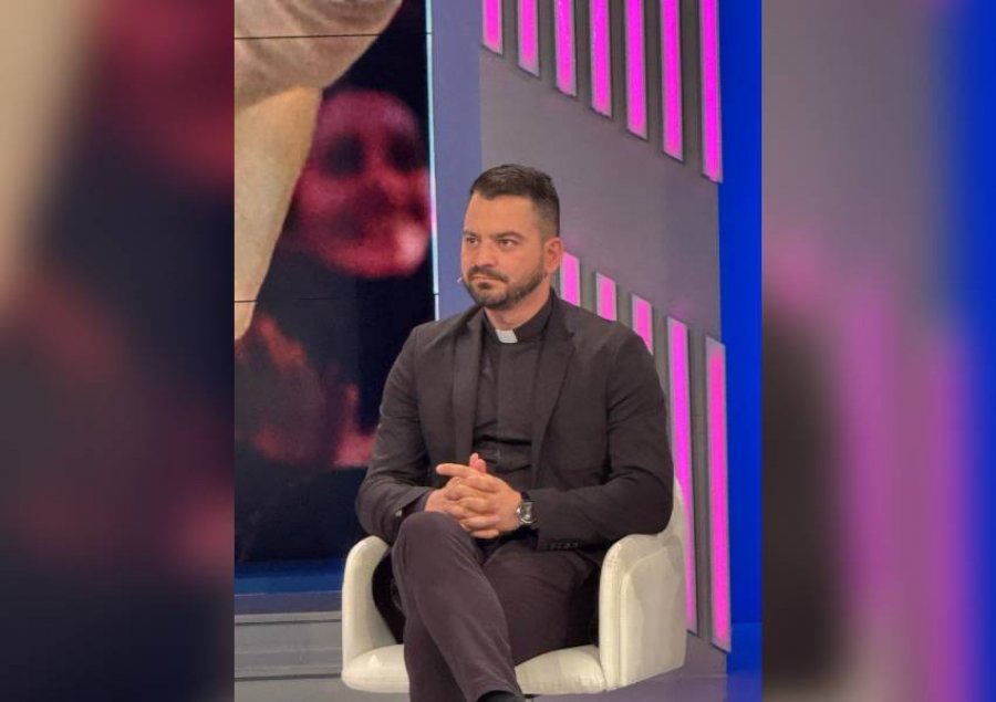 Një grusht plumbash për ditën e parë të shkollës!
