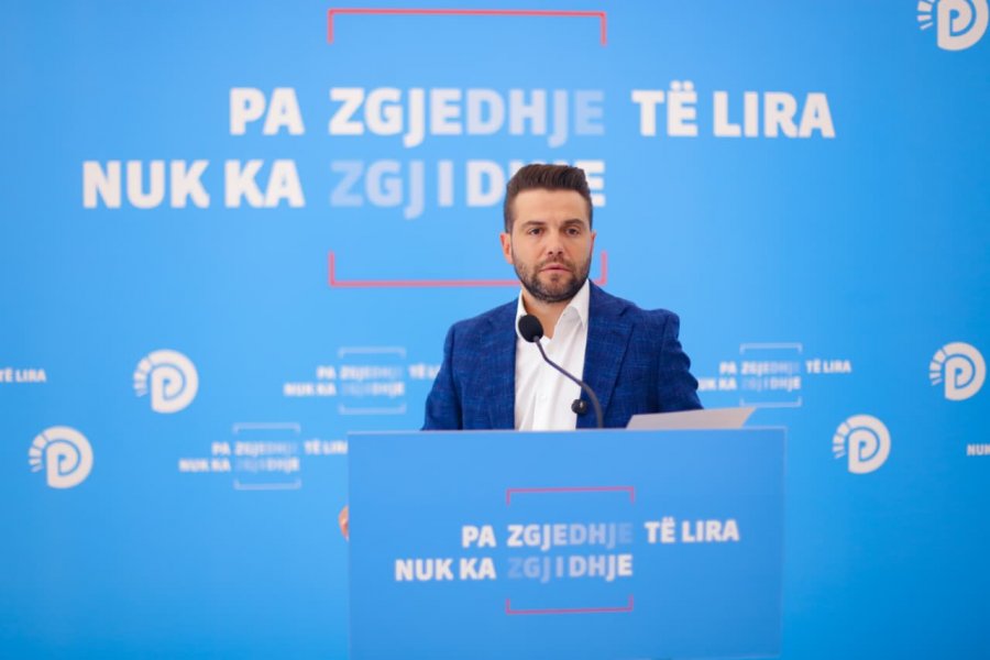 Grigels Muçollari: Shëndeti i shqiptarëve në rrezik nga dështimet e qeverisë për kontrollin e ushqimeve