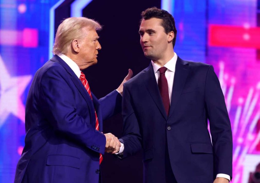 Aleati i tij u qëllua me armë, Trump: Të gjithë duhet të lutemi për Charlie Kir