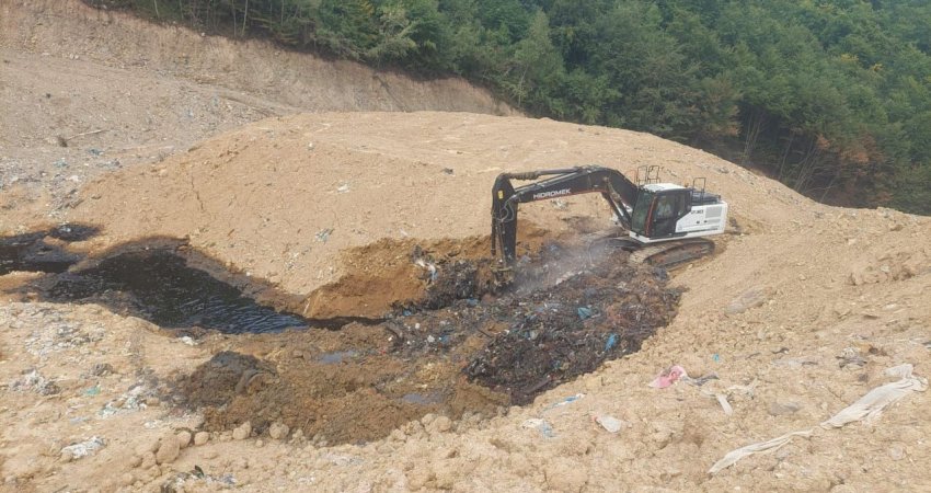 Lokacioni i dyshuar për varrezë masive në Kozhle të Serbisë, shfrytëzohej si deponi mbeturinash