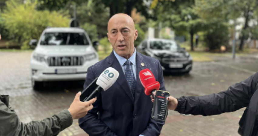 Haradinaj mbështet protestën në Hagë: Lufta jonë ishte e drejtë dhe çlirimtare