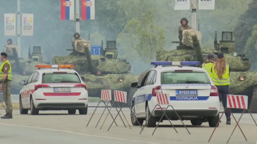Vuçiç bllokon Beogradin për paradën ushtarake, qytetarët nën terrorin e tankeve: Arrogancë dhe shfaqje force e regjimit
