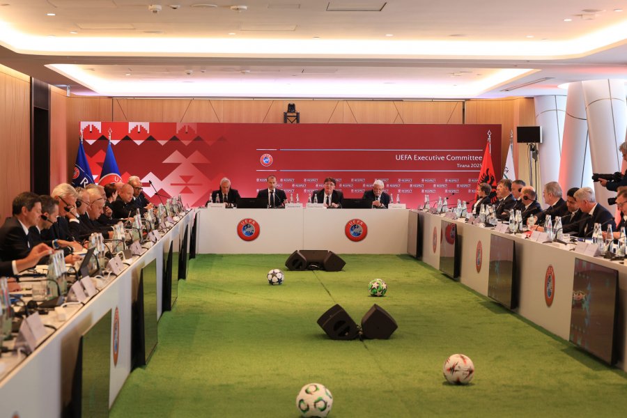 UEFA miraton në Tiranë rregullin e ri për Champions-in: zëvendësim ekstra në rast dëmtimi afatgjatë