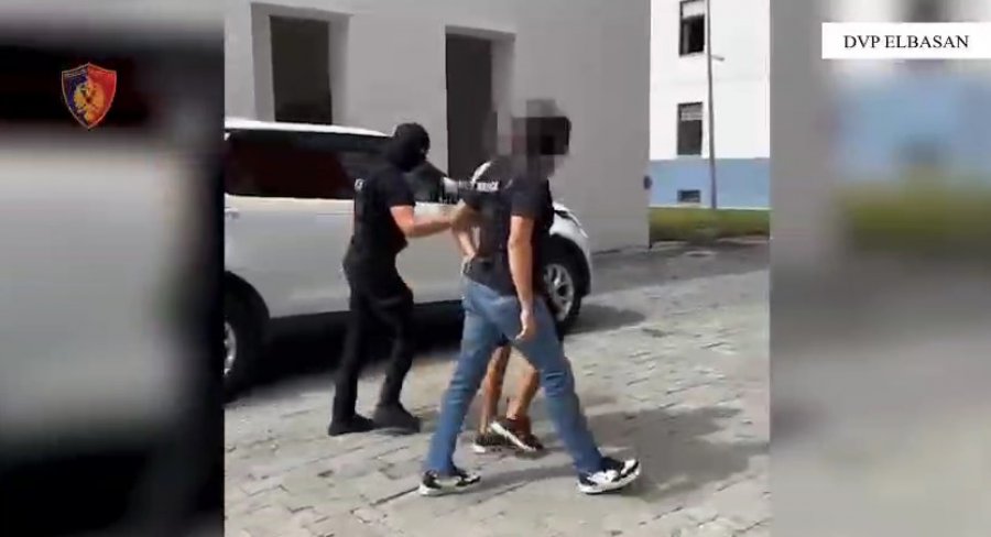 44-vjeçari i dënuar për drogë dhe futjen e sendeve të ndaluara në burg, arrestohet në Elbasan