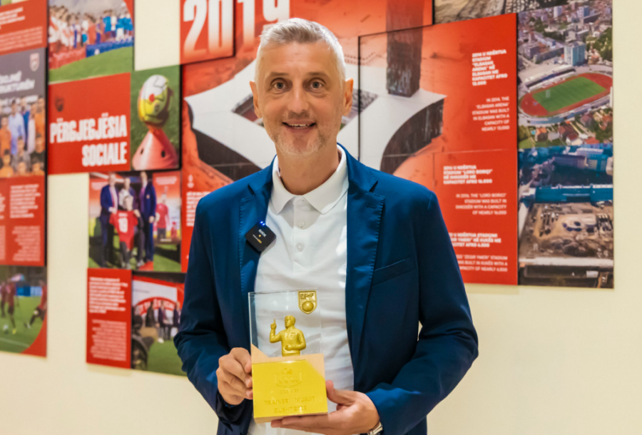 Ivan Gvozdenovic shpallet trajneri i muajit gusht: Nuk e fitova i vetëm këtë trofe, por me stafin dhe lojtarët