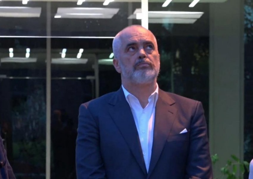 Rama paralajmëron deputetët për memet dhe rrezikun imperialist: Mos dilni para mediave dhe kujdes me ambasadat